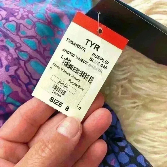 NWT TYR swimsuit - Picture 7 of 7